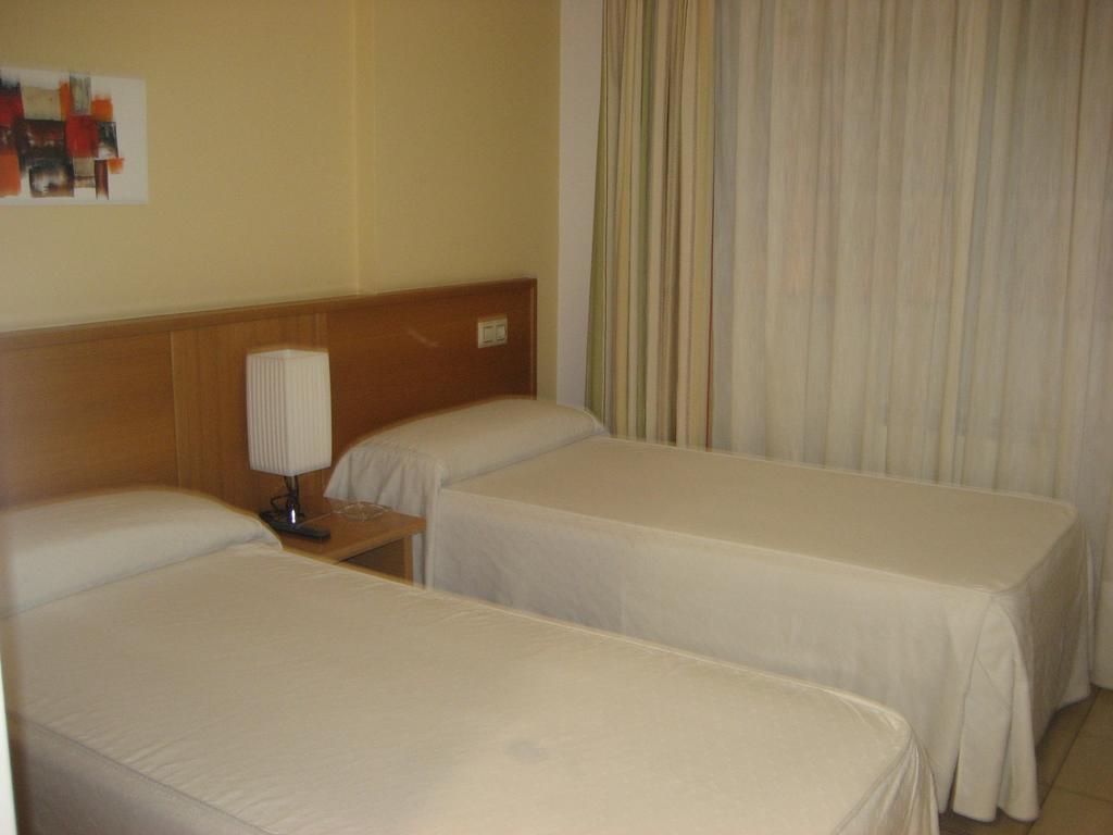 Pension Residencia Caola Артейхо Номер фото